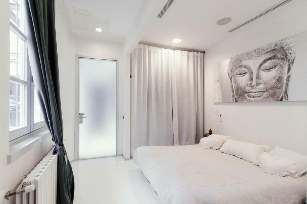 Giovio Loft - The House Of Travelers Apartment โกโม ภายนอก รูปภาพ