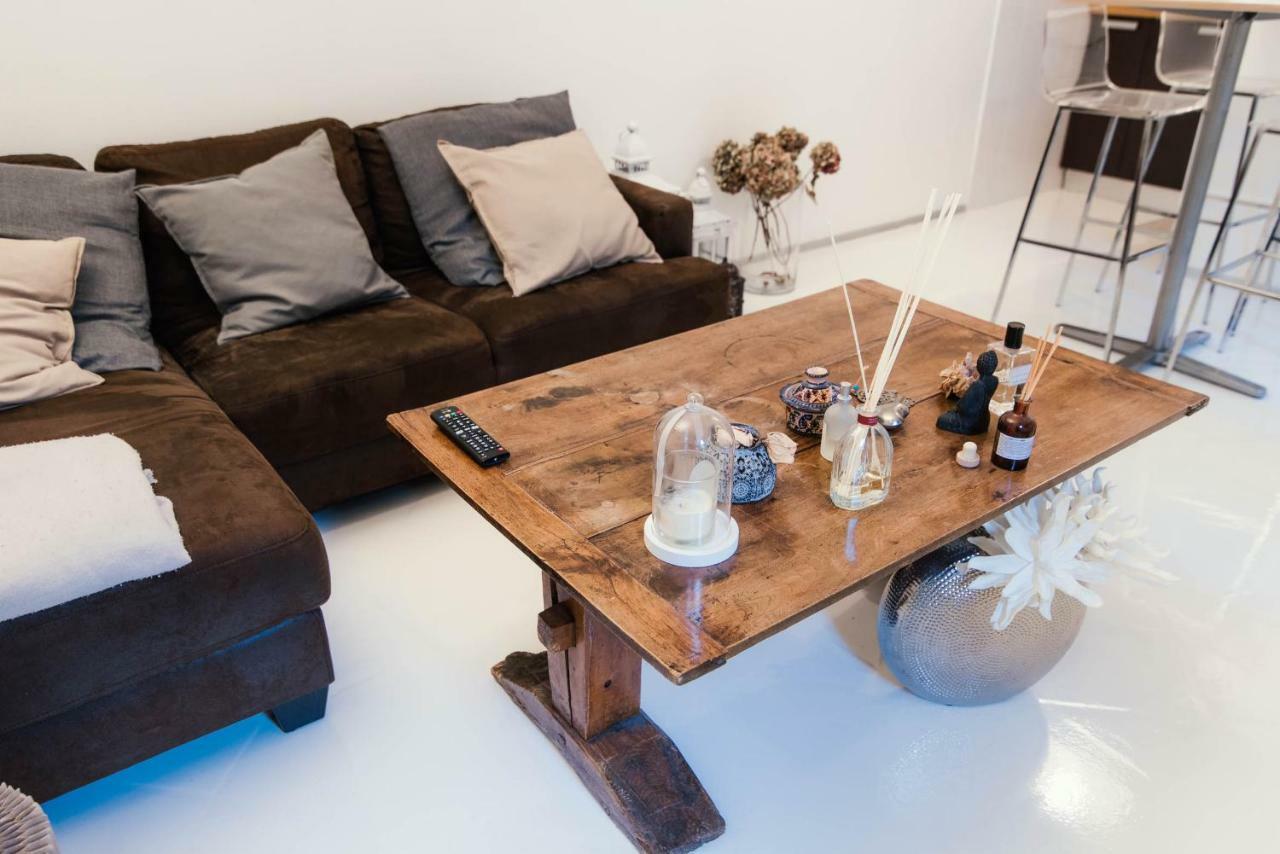 Giovio Loft - The House Of Travelers Apartment โกโม ภายนอก รูปภาพ