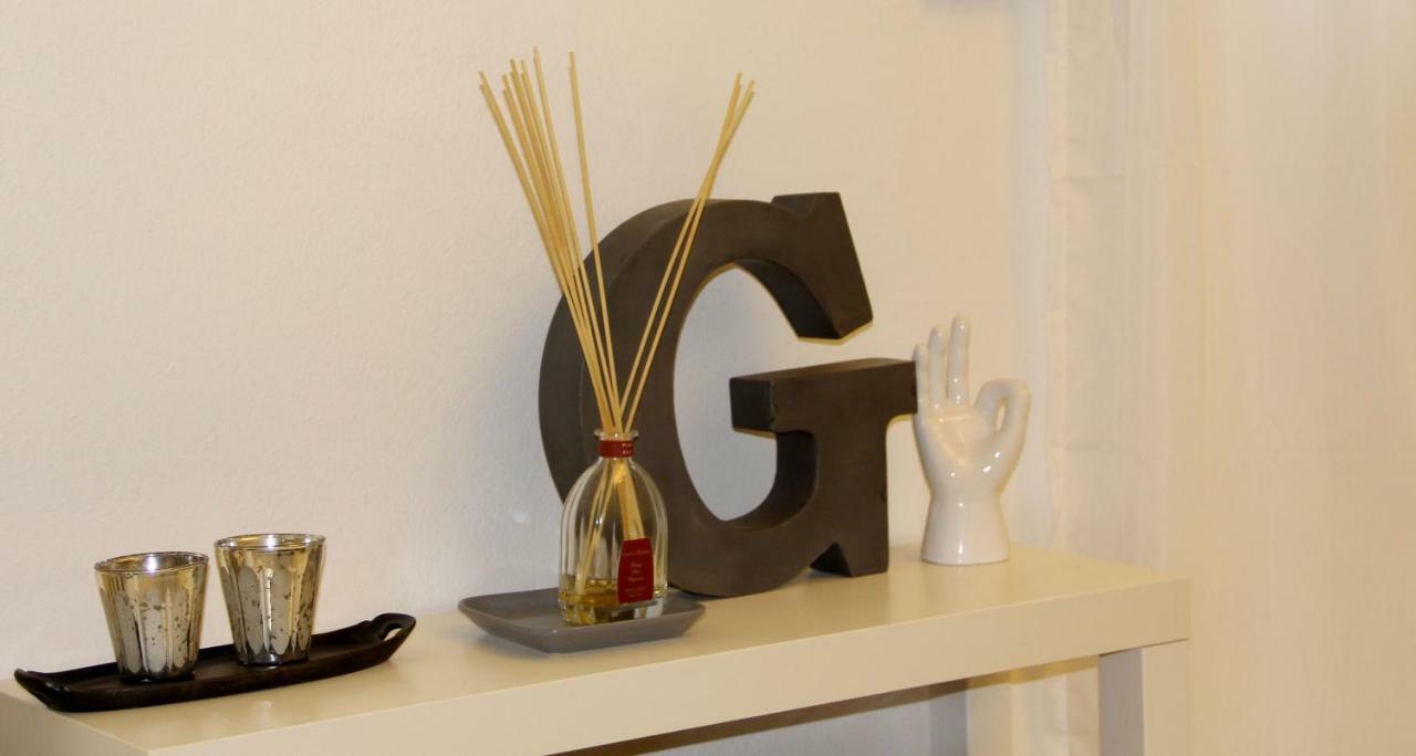 Giovio Loft - The House Of Travelers Apartment โกโม ภายนอก รูปภาพ